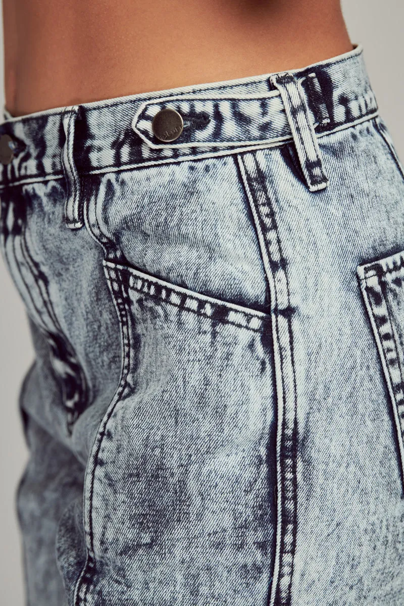 Darlene Relaxed Fit Jogger Jeans