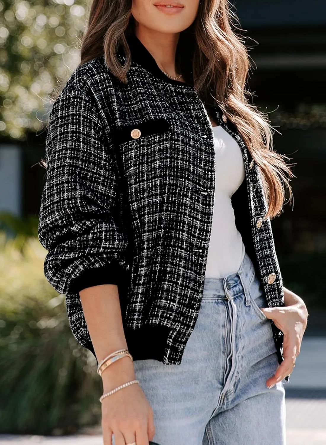 EVALESS Fashion Jacket for Women 2024 Fall Winter Trendy Button Short Shacket Long Sleeve Plaid Cropped Jackets