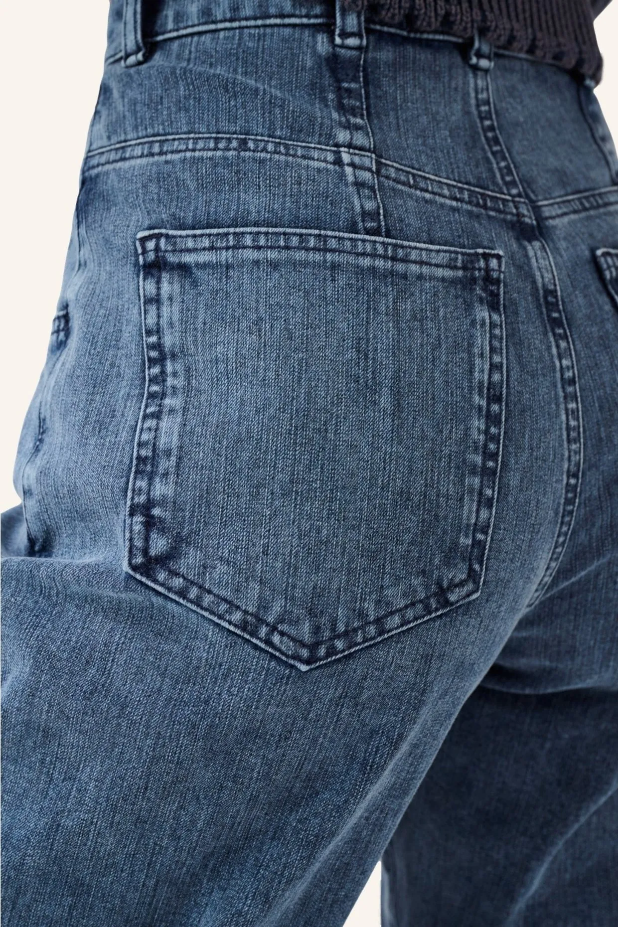 ITEM m6 Mom RELAXED HIGH RISE jeans, blue