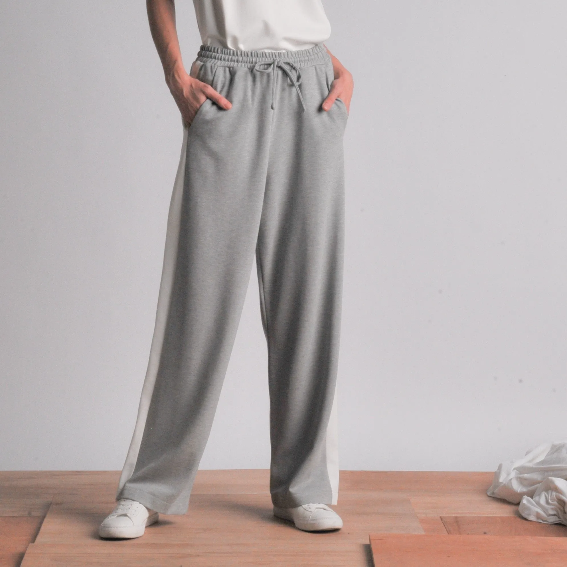Lloyd Pullup Drawstring Full Garter Pants