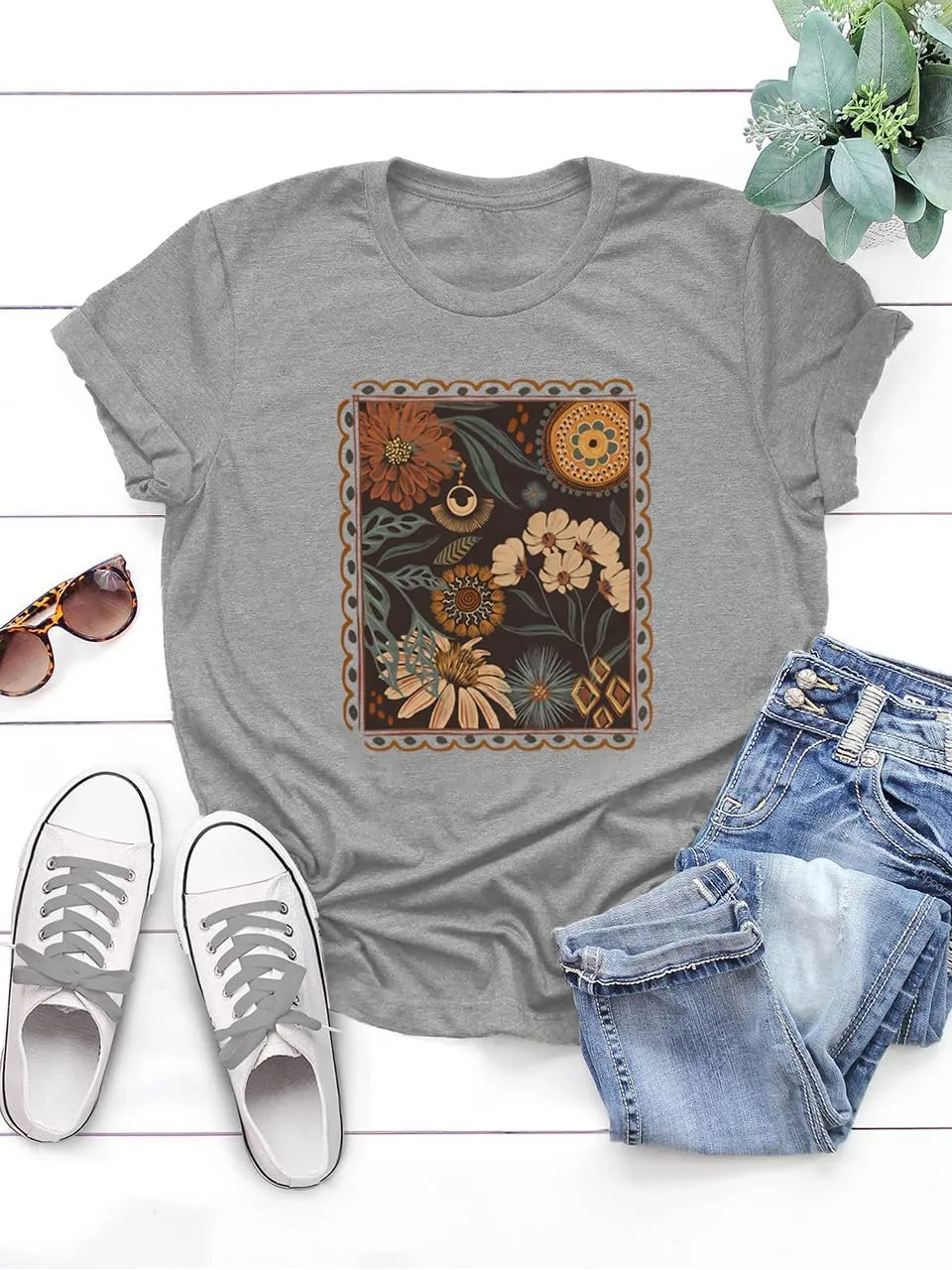 MZEAZRK Womens Summer Graphic Tee Shirts Cottage-Core Cute Boho Short Sleeve Tshirt Teen Girls