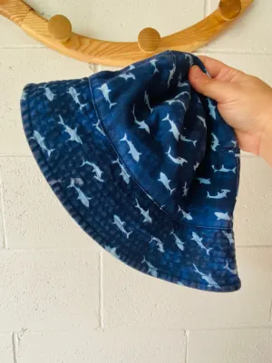 Sharks Sun Hat, 5 years (LG)