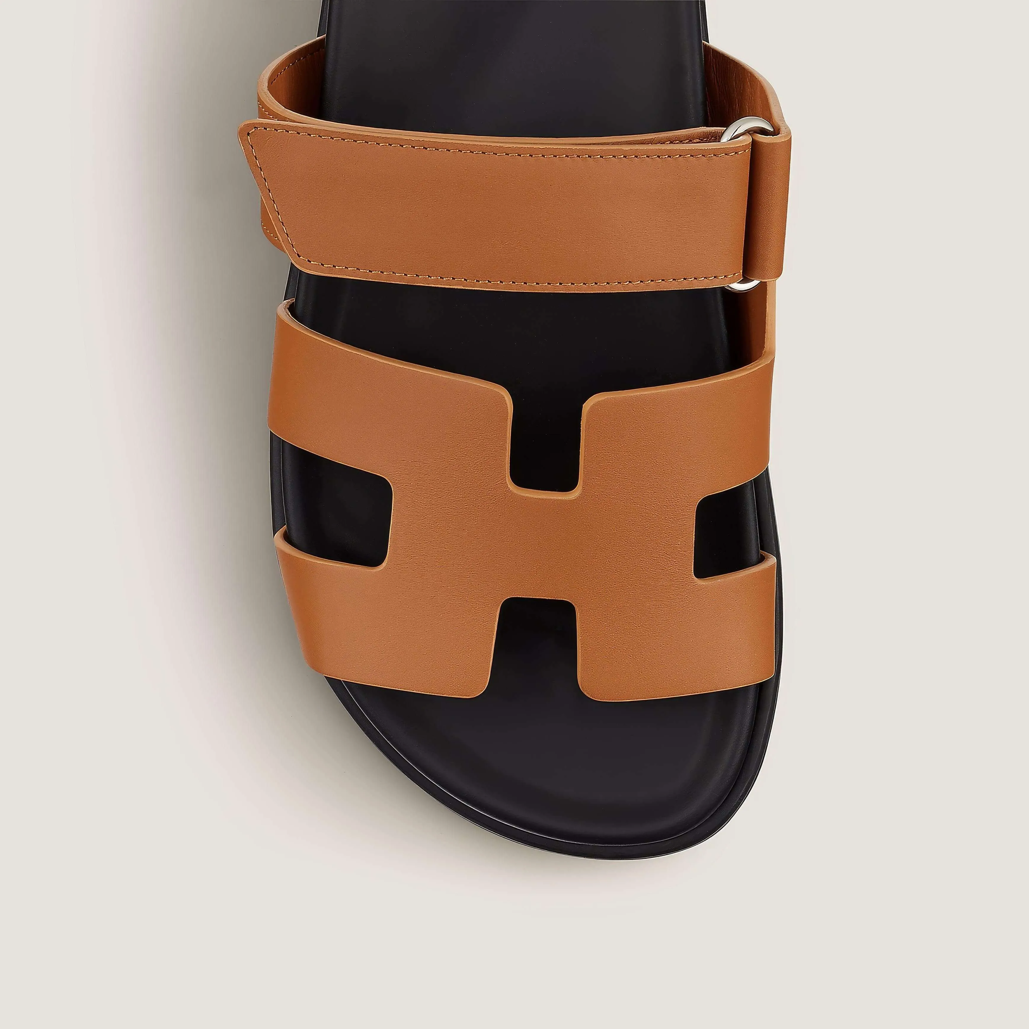 Women's Elegant Strappy Sandals: Chic Summer Footwear